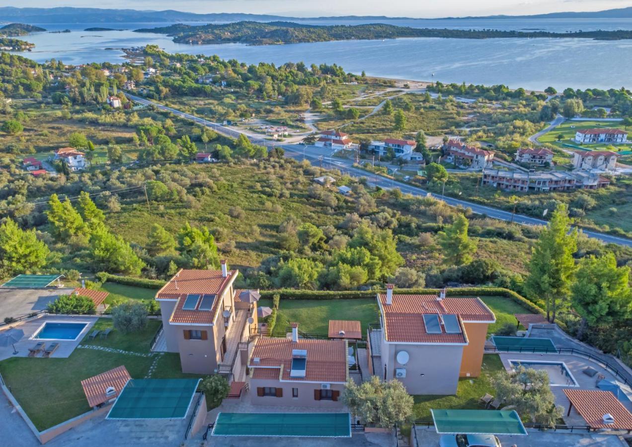 Seaview Villas 보우르보우로우 외부 사진